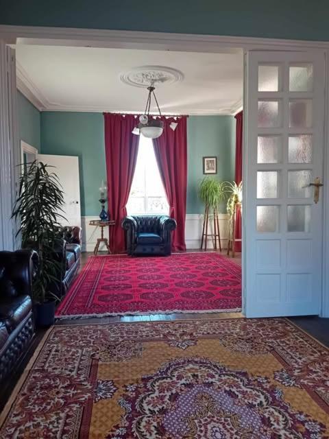 La Maison Ruth Montbray エクステリア 写真